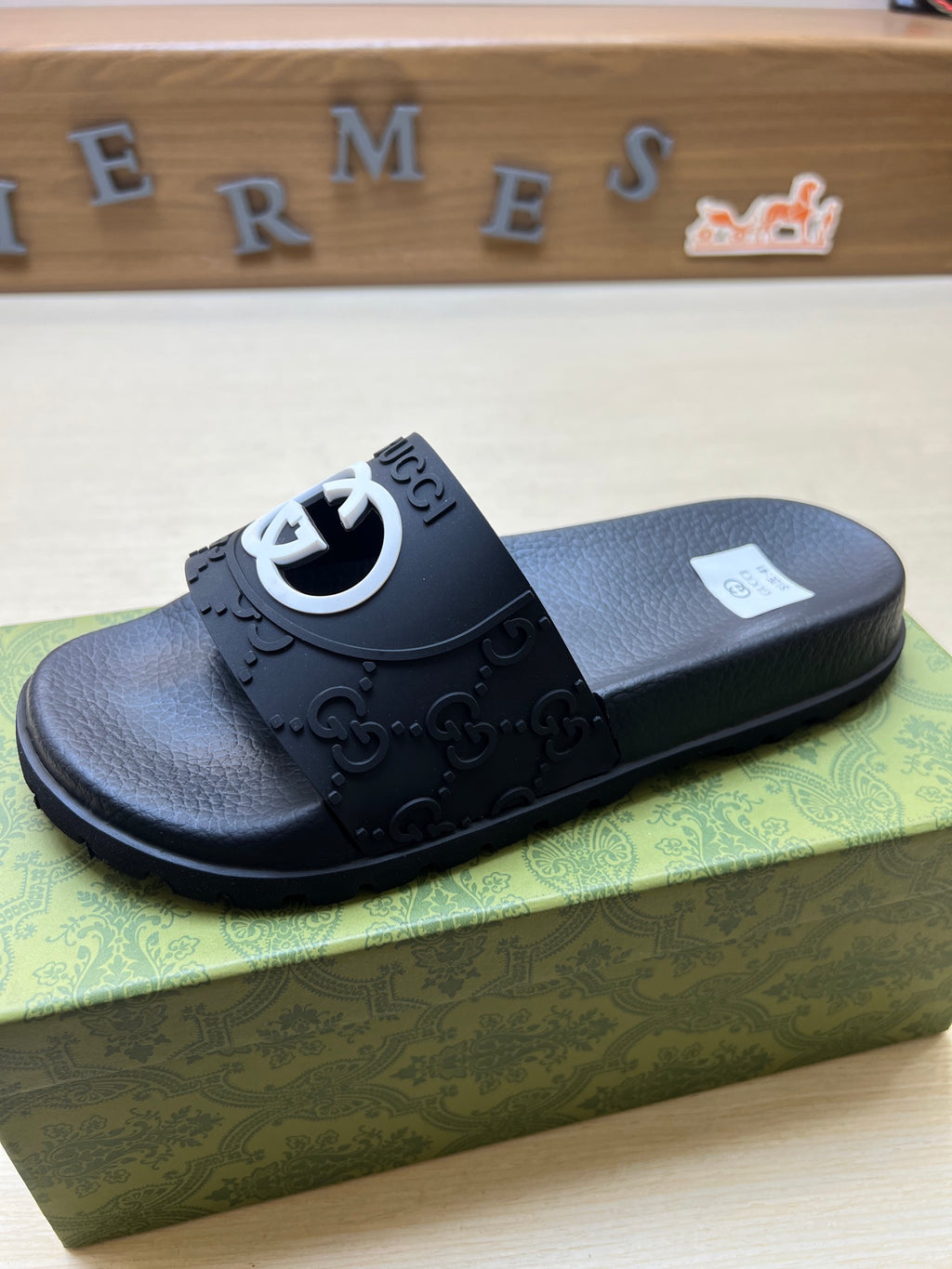 Z5X76B6  Popular slippers