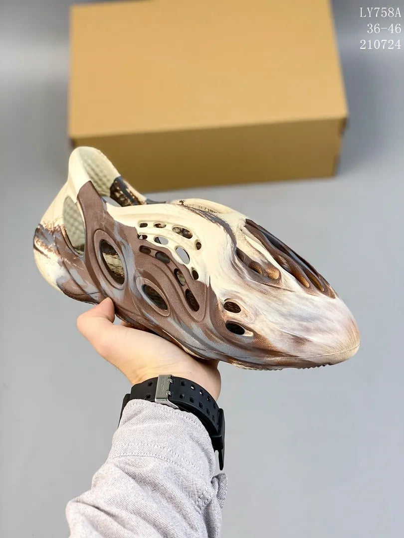 Z4A87  Popular shoes