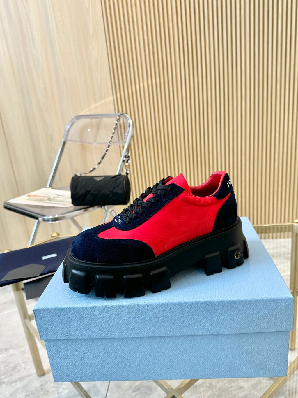 Z2Z85PD42  Popular high quality shoes