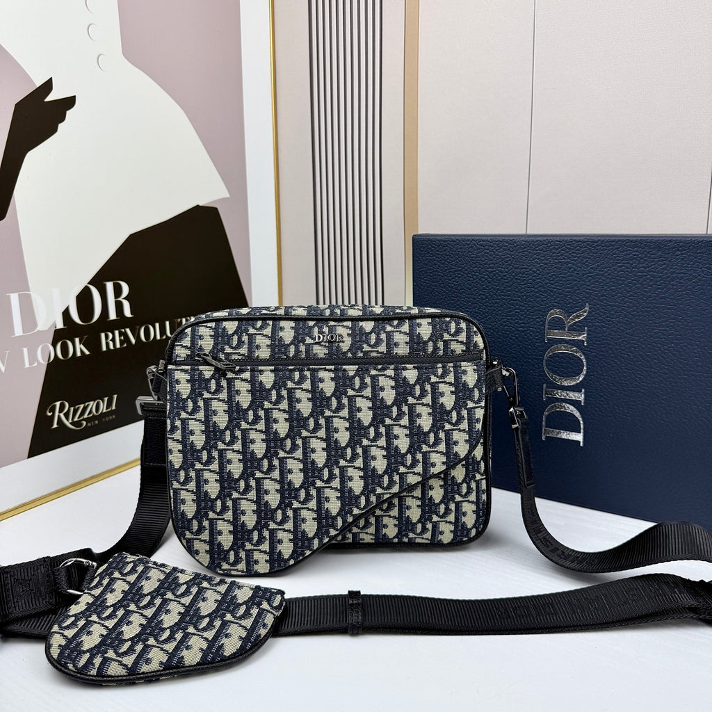 B1R15D66  Popular  bag