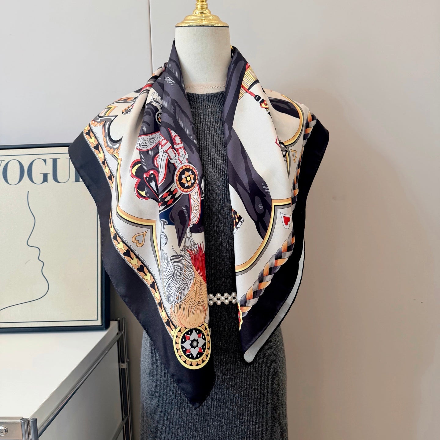 W1N36H9 Popular Silk Scarve