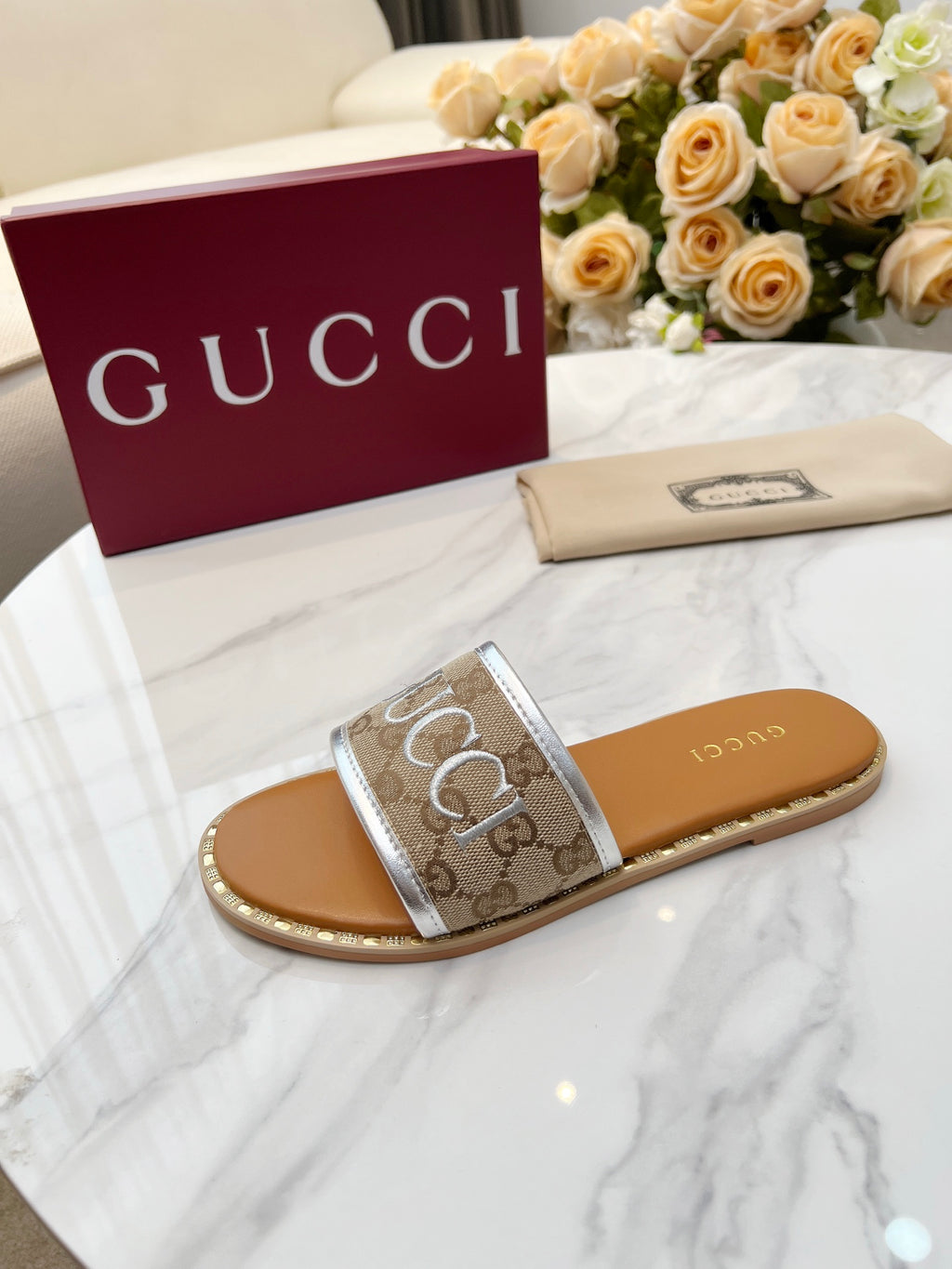 Z2Q55B29 Popular high-quality  Shoes