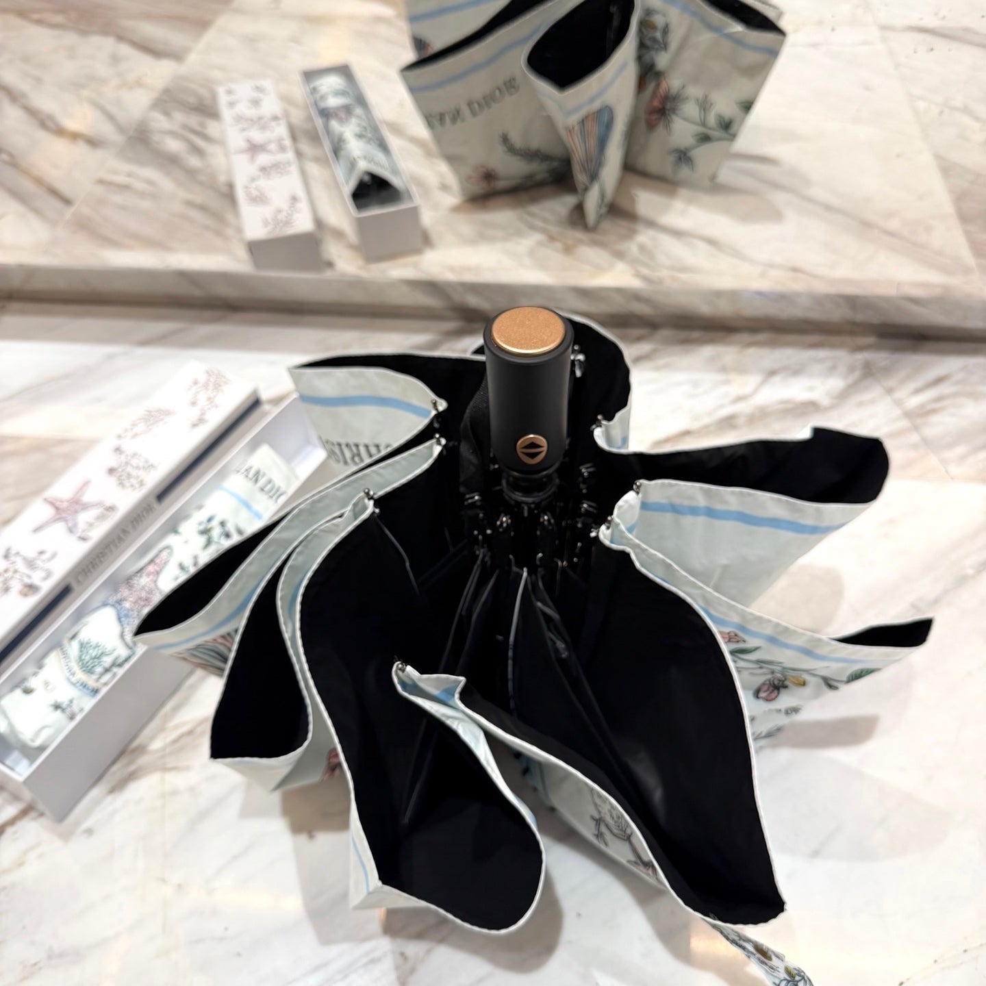 J1N36D5 Popular UV resistant umbrella