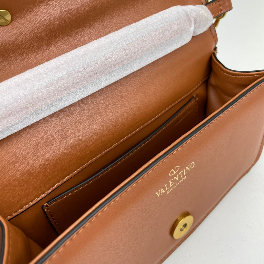 B1W35VL114 Popular  leather bag