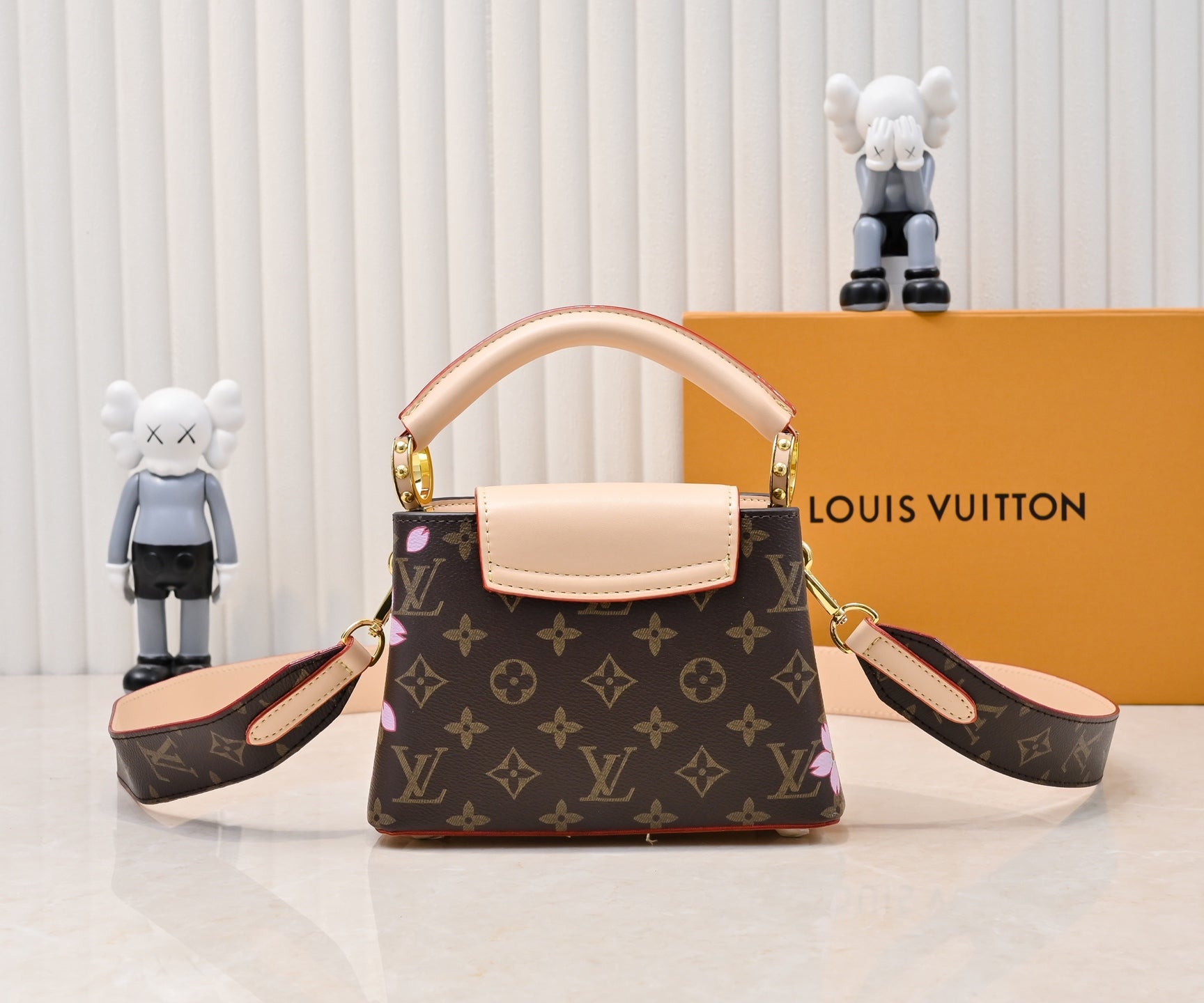 B1N55E42 Popular   leather bag