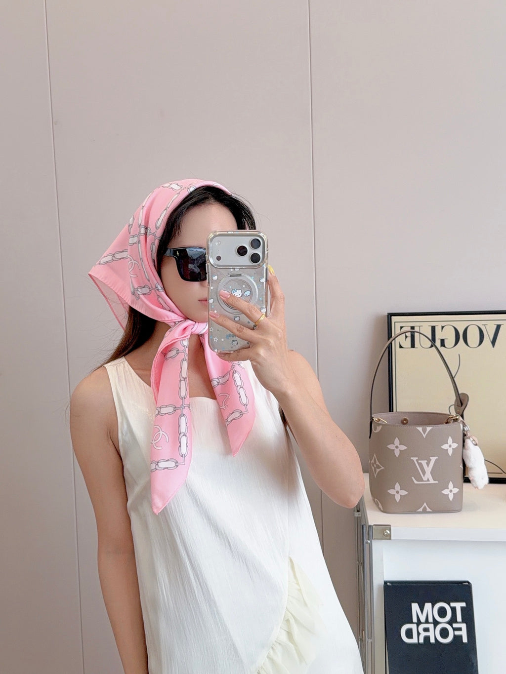 W1N36C7 Popular Silk Scarve