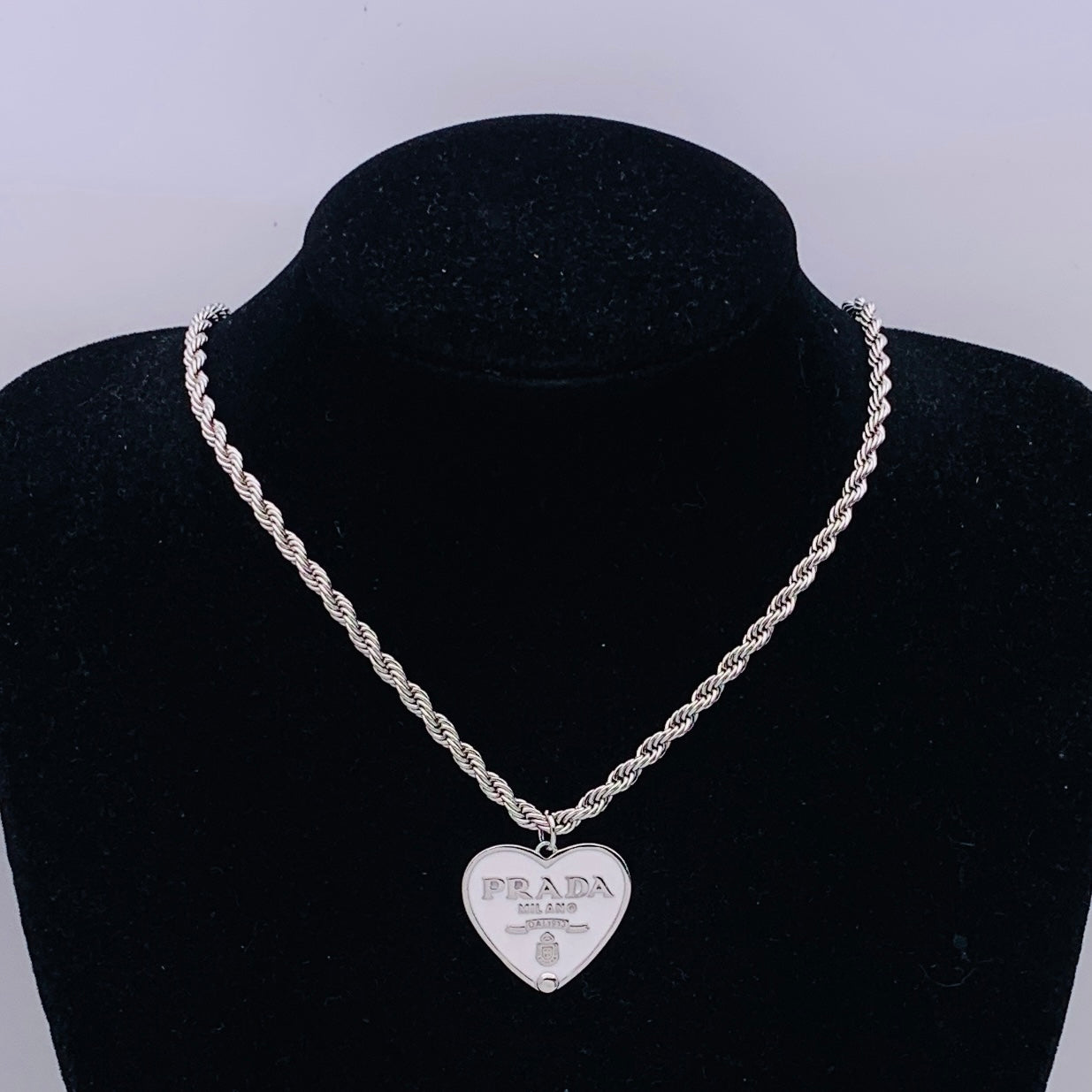 X1Q85P401X Popular Necklaces