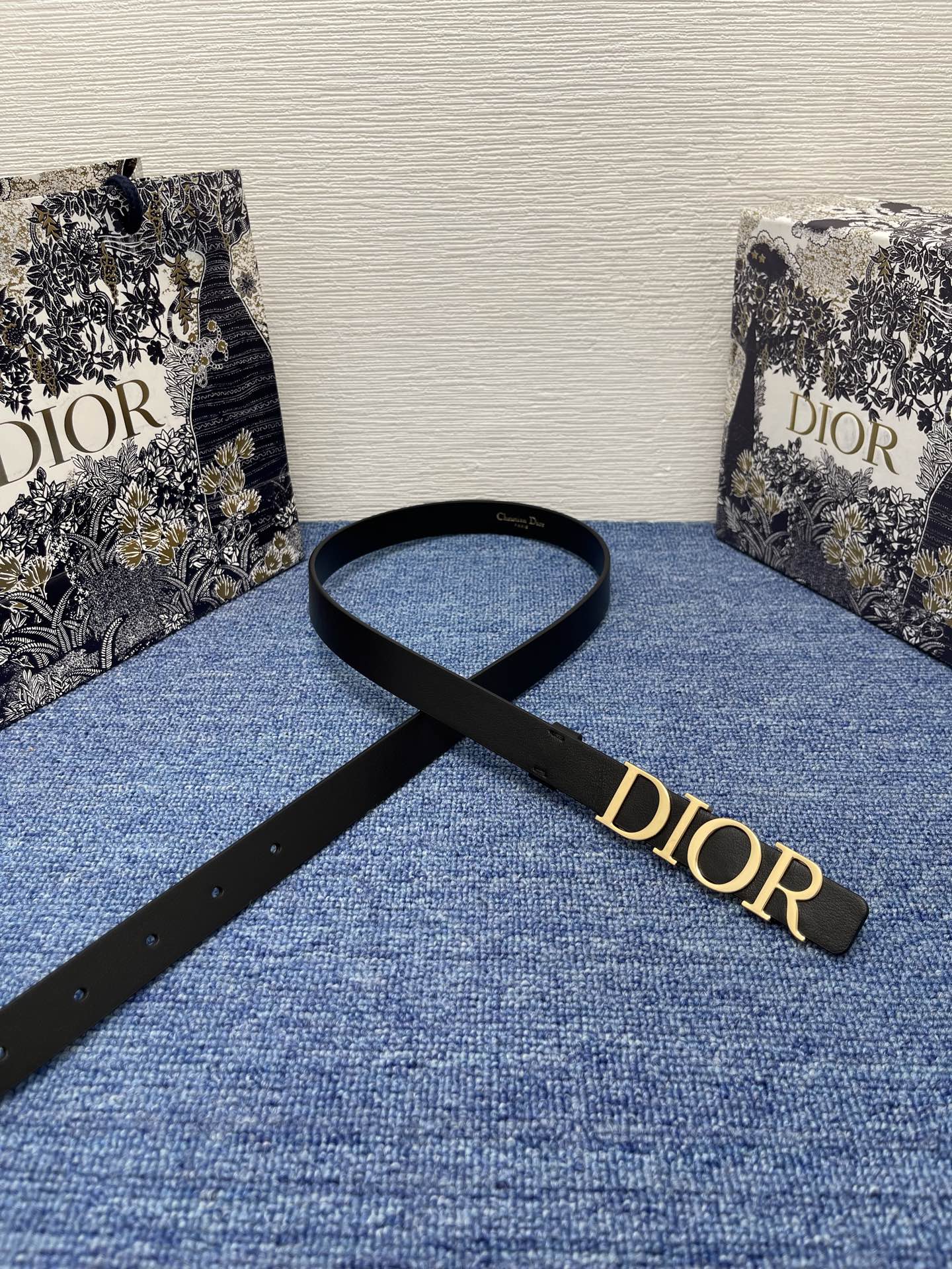 P1R55D203 Popular High quality belt With full package
