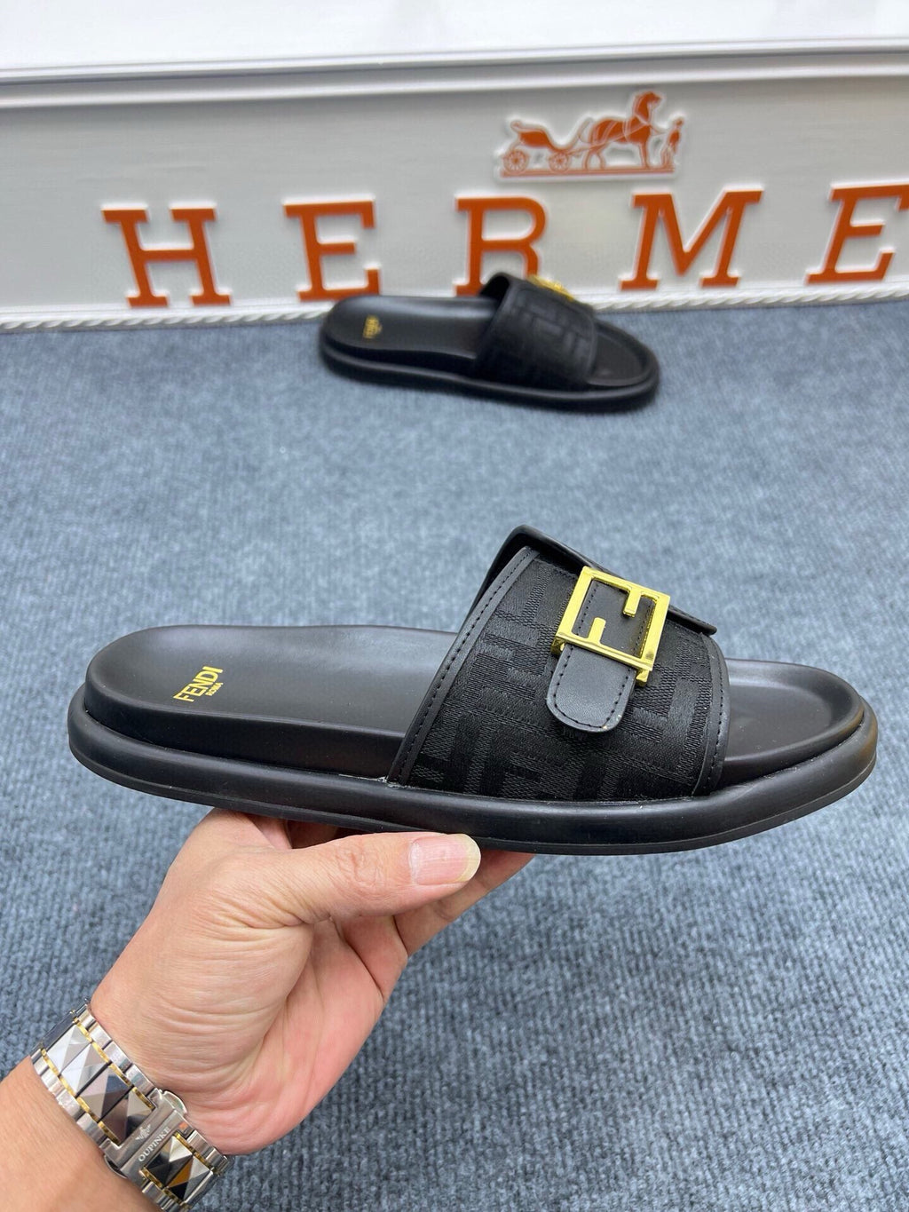 Z5ZF37 Popular slippers