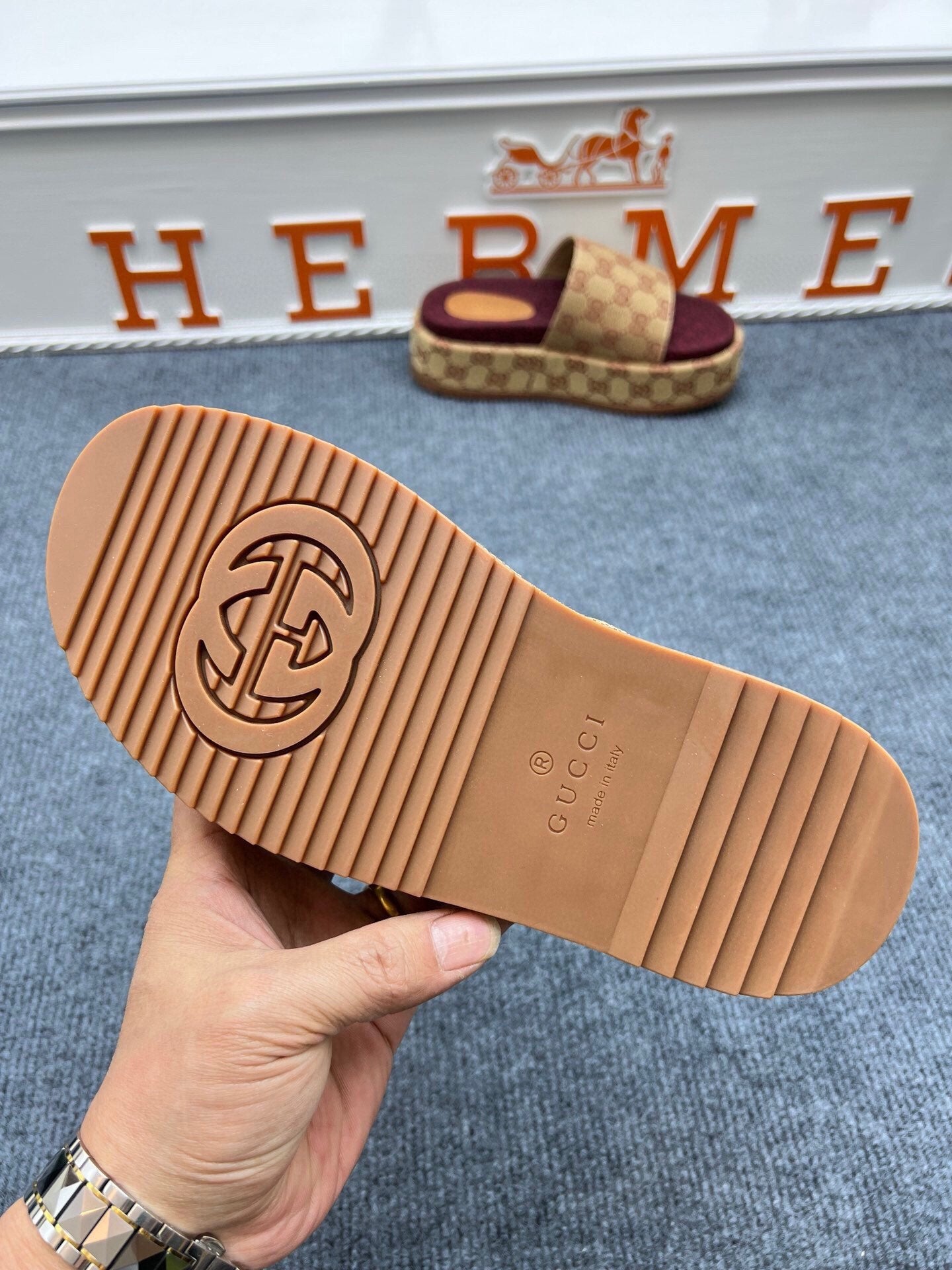 Z5ZB122 Popular slippers  Sole thickness 5.5cm