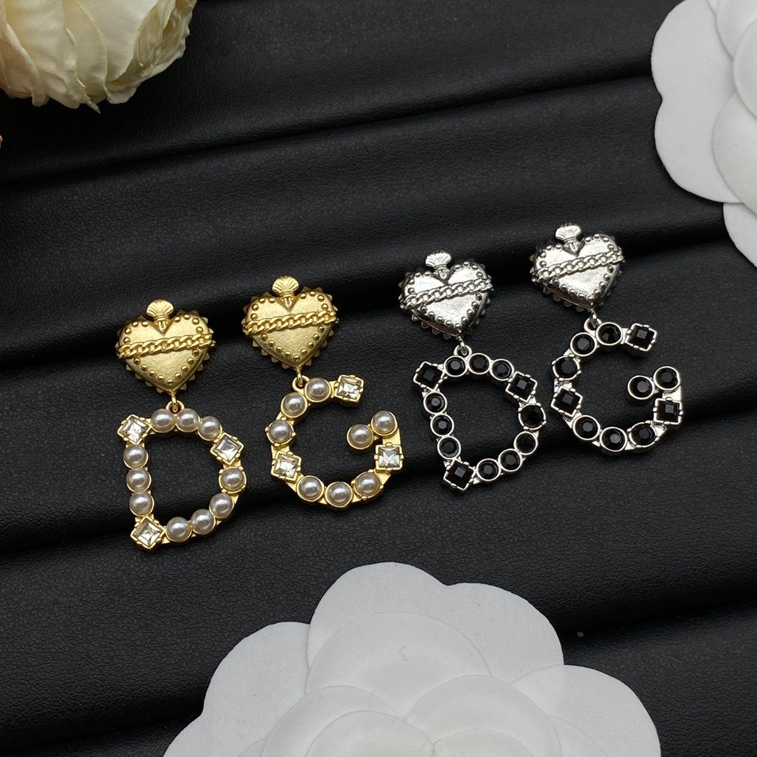 X1Z94D1070E Popular Earrings