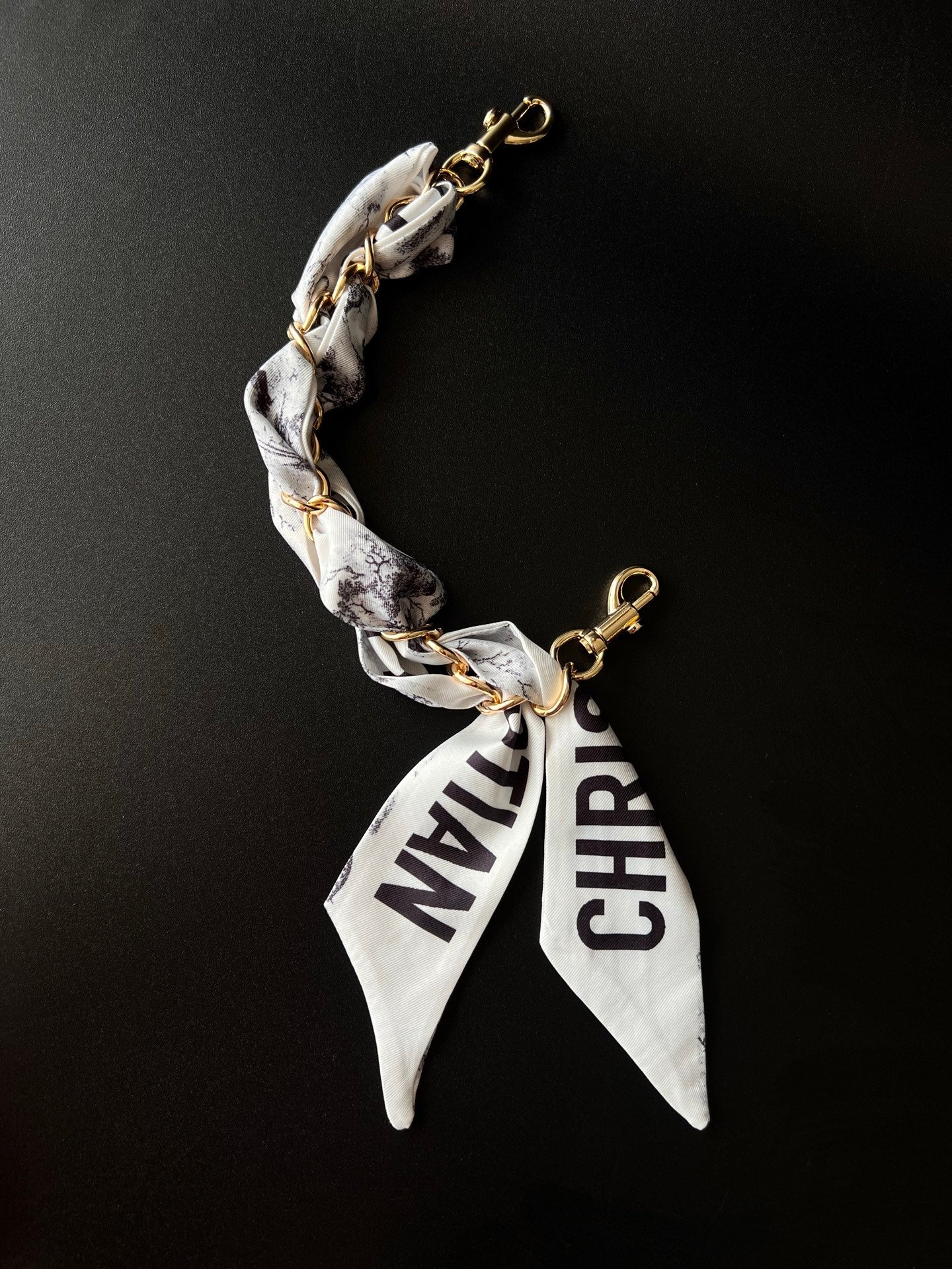 A1R76D83 Popular bag 's charms accessories