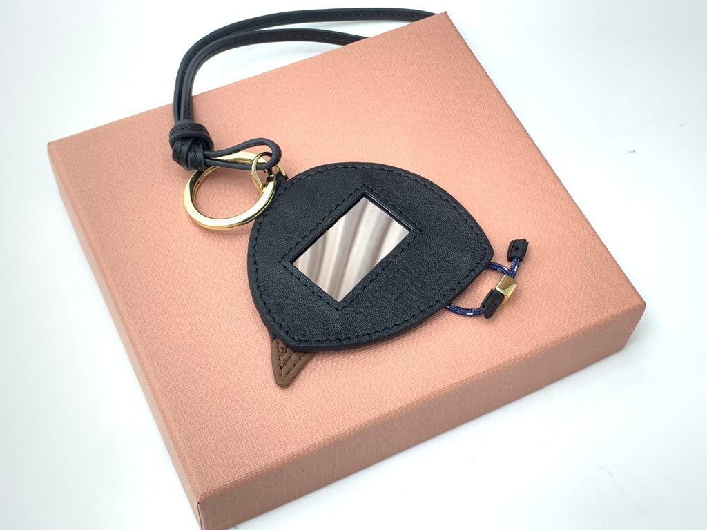 A1R76A60 Popular bag 's charms accessories