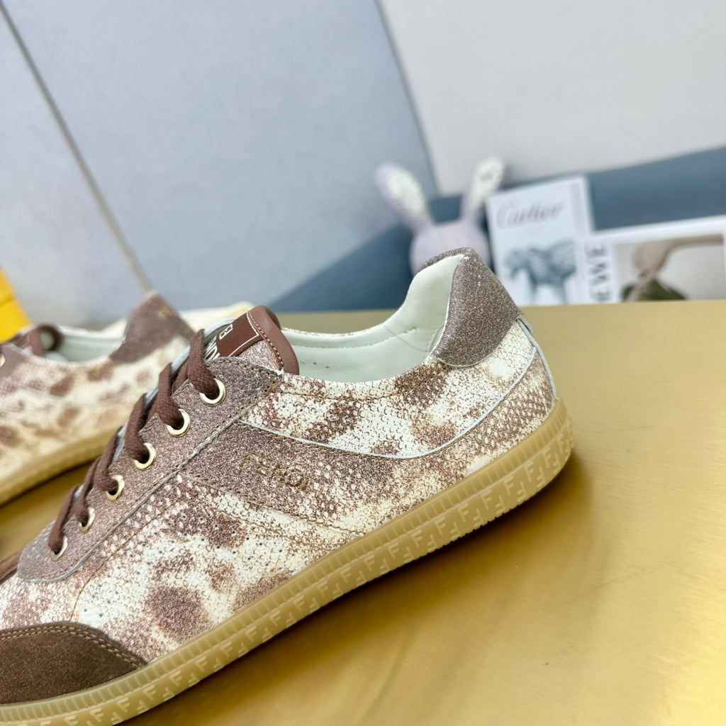 Z2Q105F422 Popular high-quality Shoes