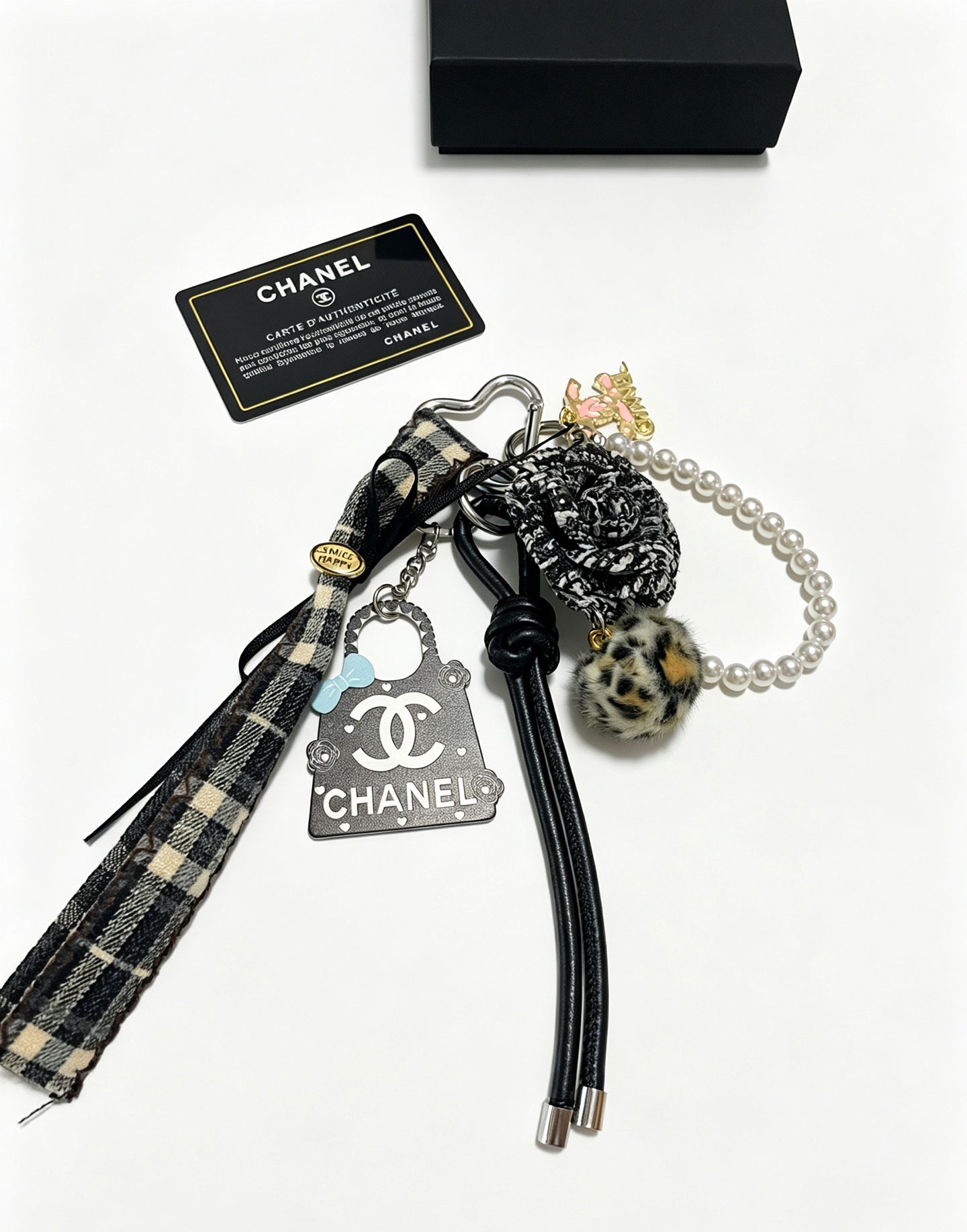 A1R76C107 Popular bag 's charms accessories