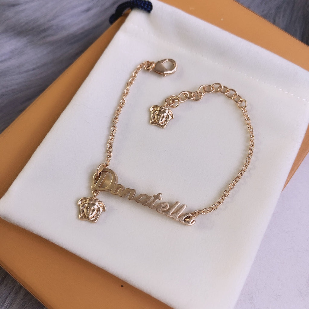 X1R75V102X Popular  Necklace . Bracelets