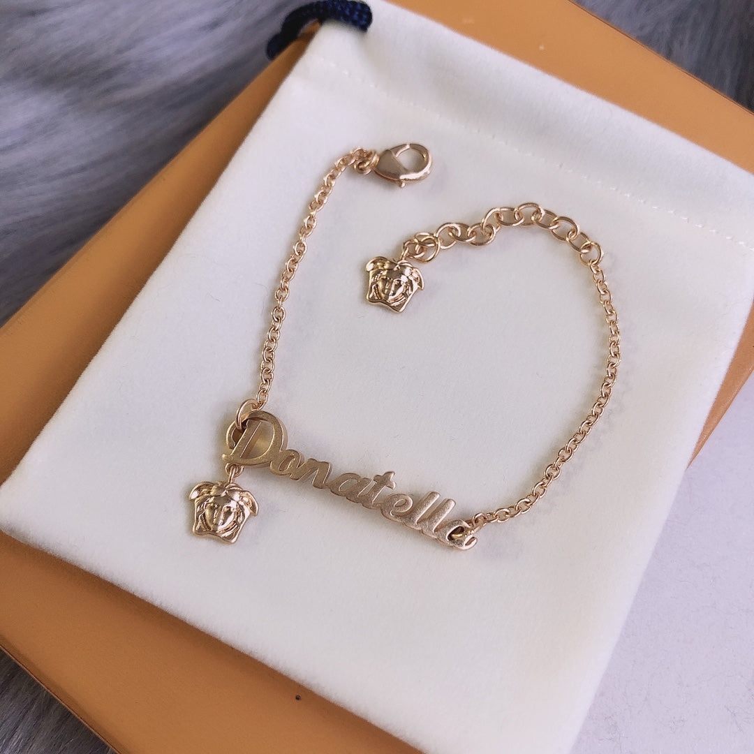 X1R75V102X Popular  Necklace . Bracelets