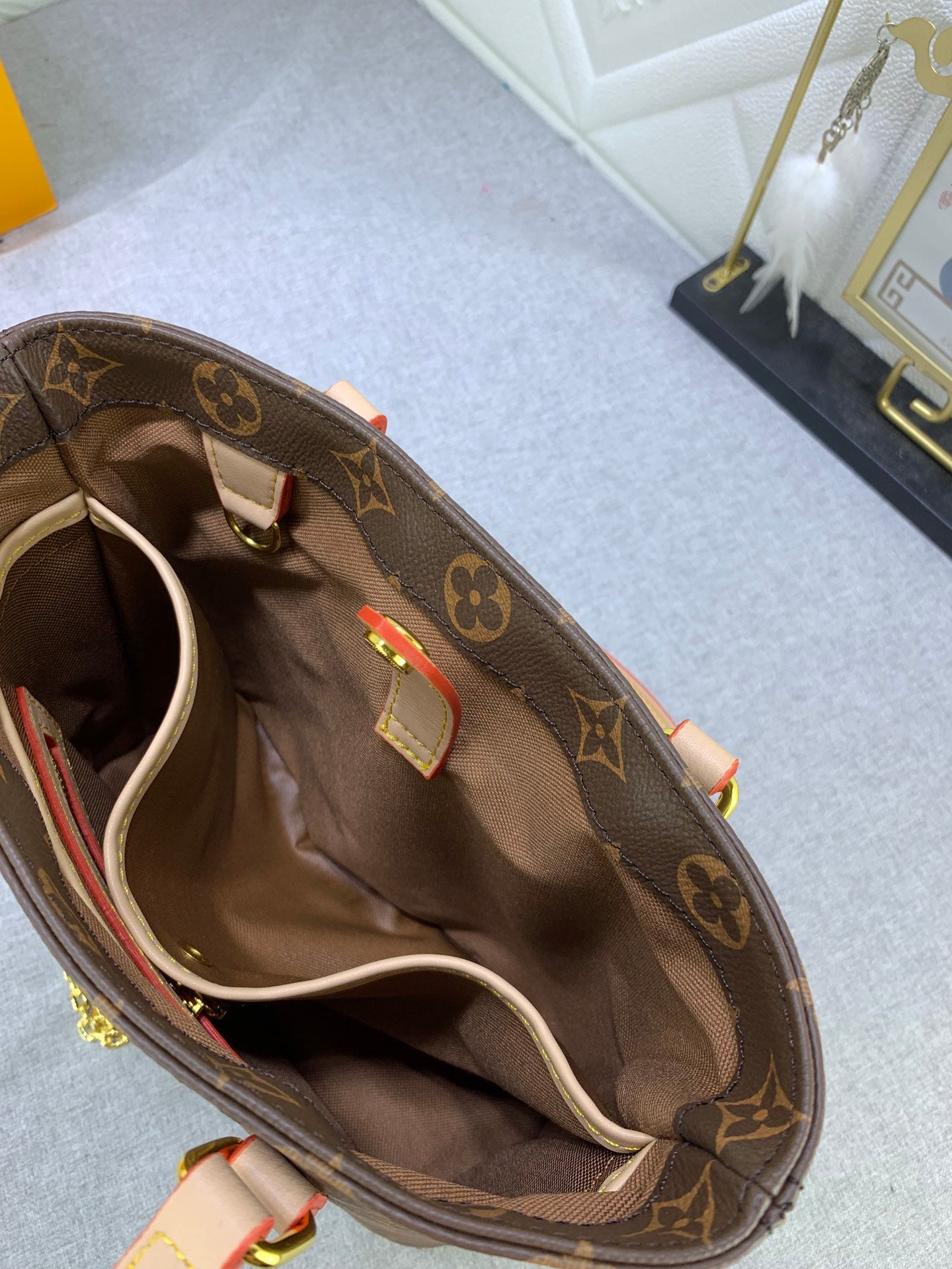 B12XE348 Popular  leather bag 