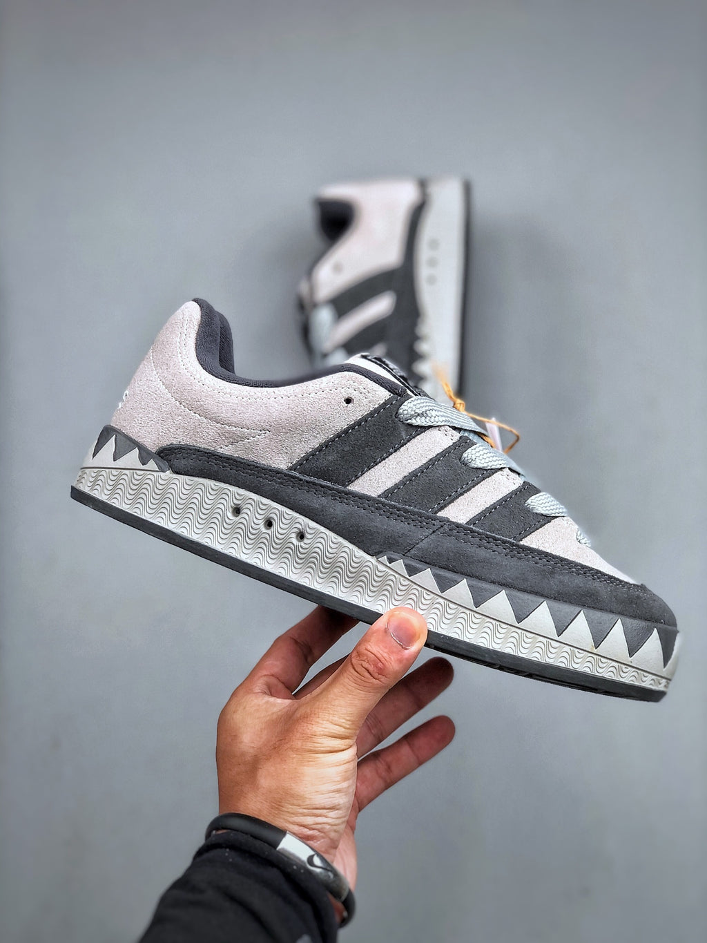 Z4Q95A83 Popular Shoes
