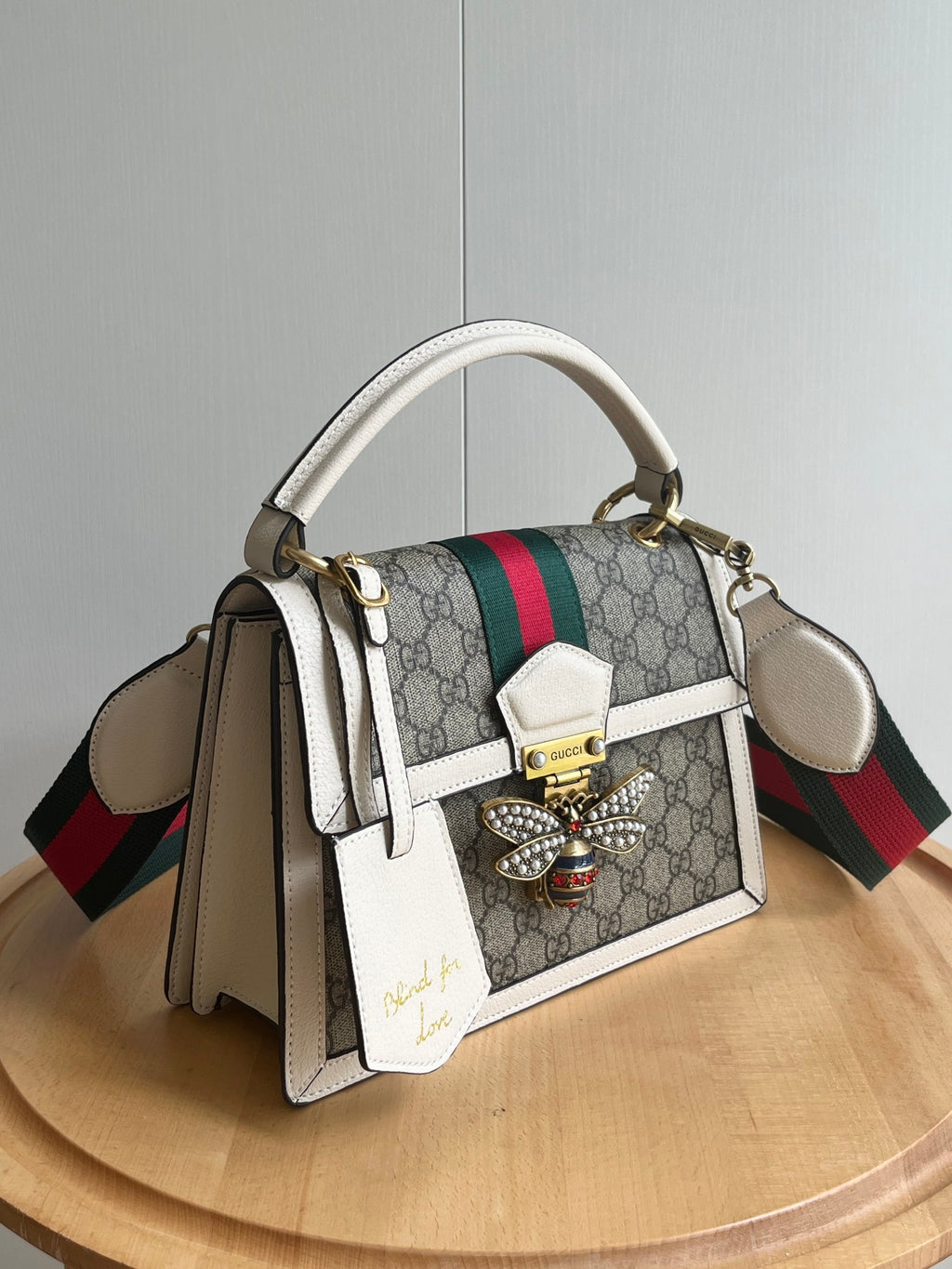 B12X64B468 Popular leather bag