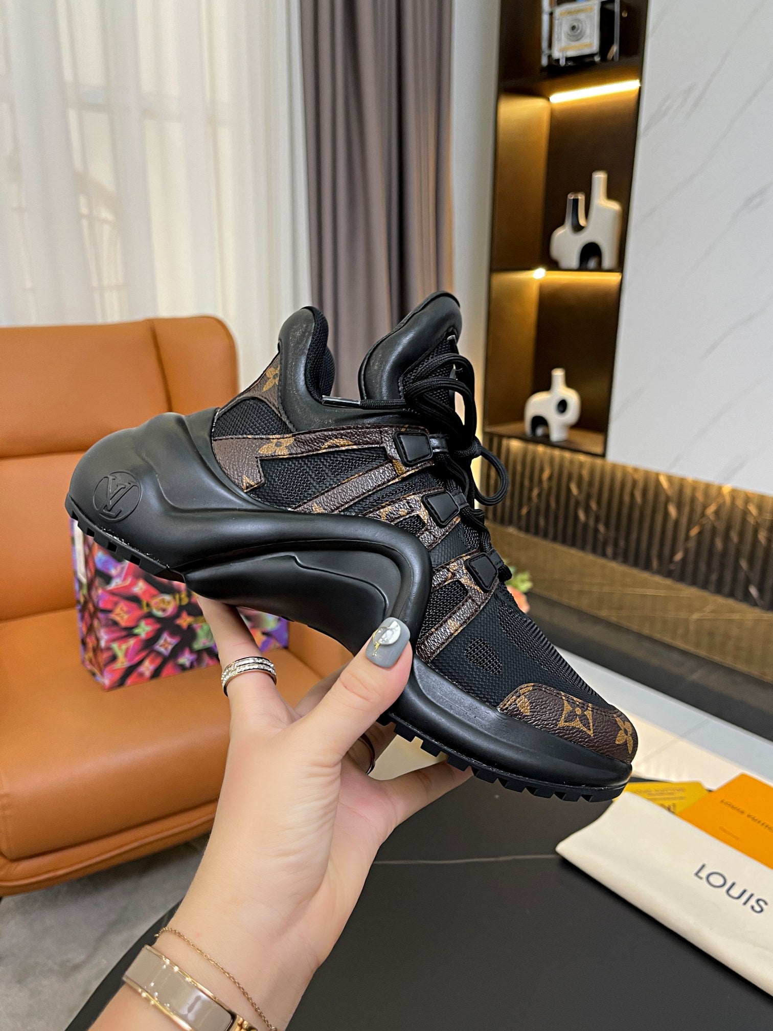 Z2Q95E175  Popular high-quality Shoes