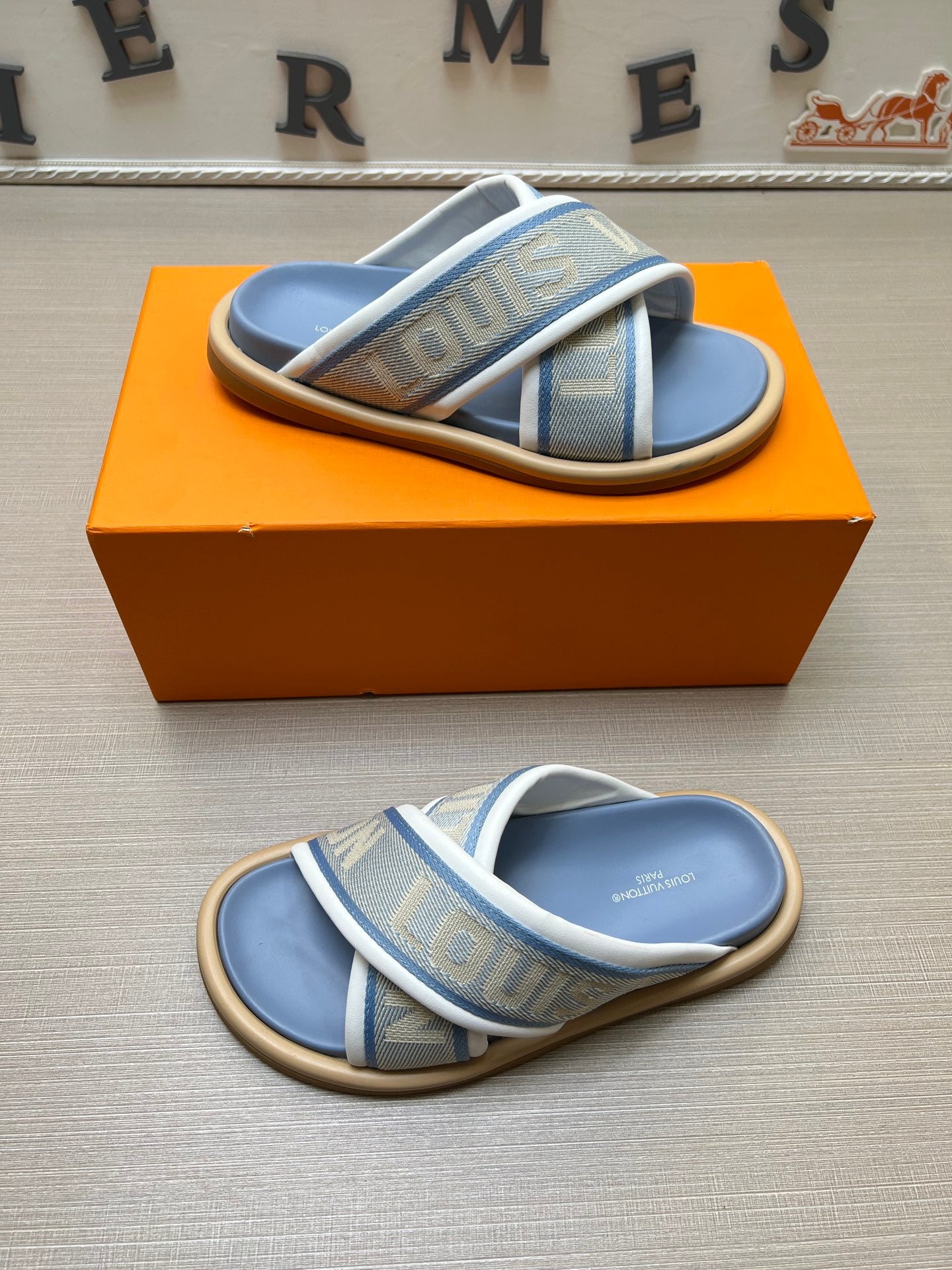 Z5Z35E270 Popular Slippers