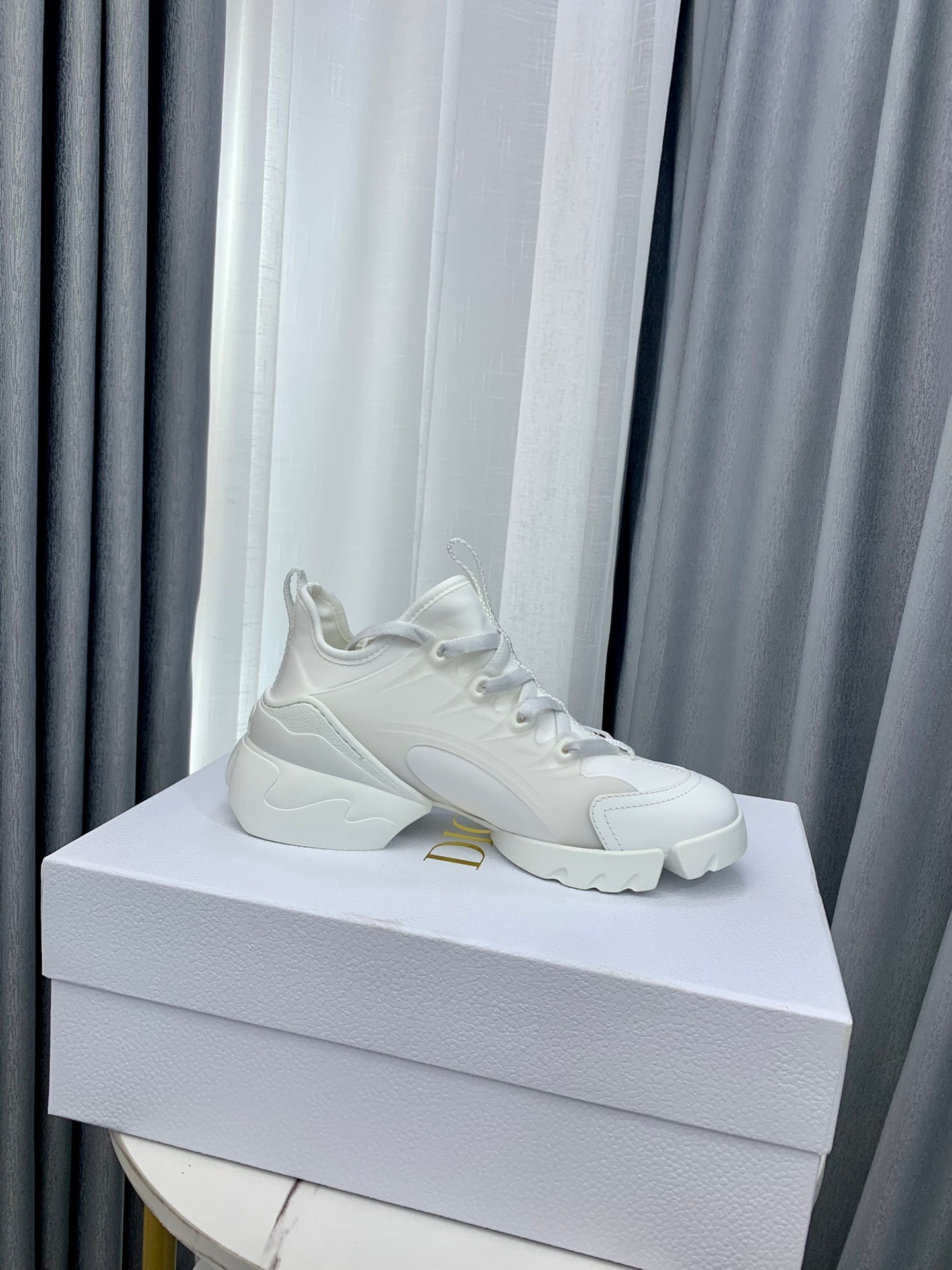 Z1JD26 Popular shoes