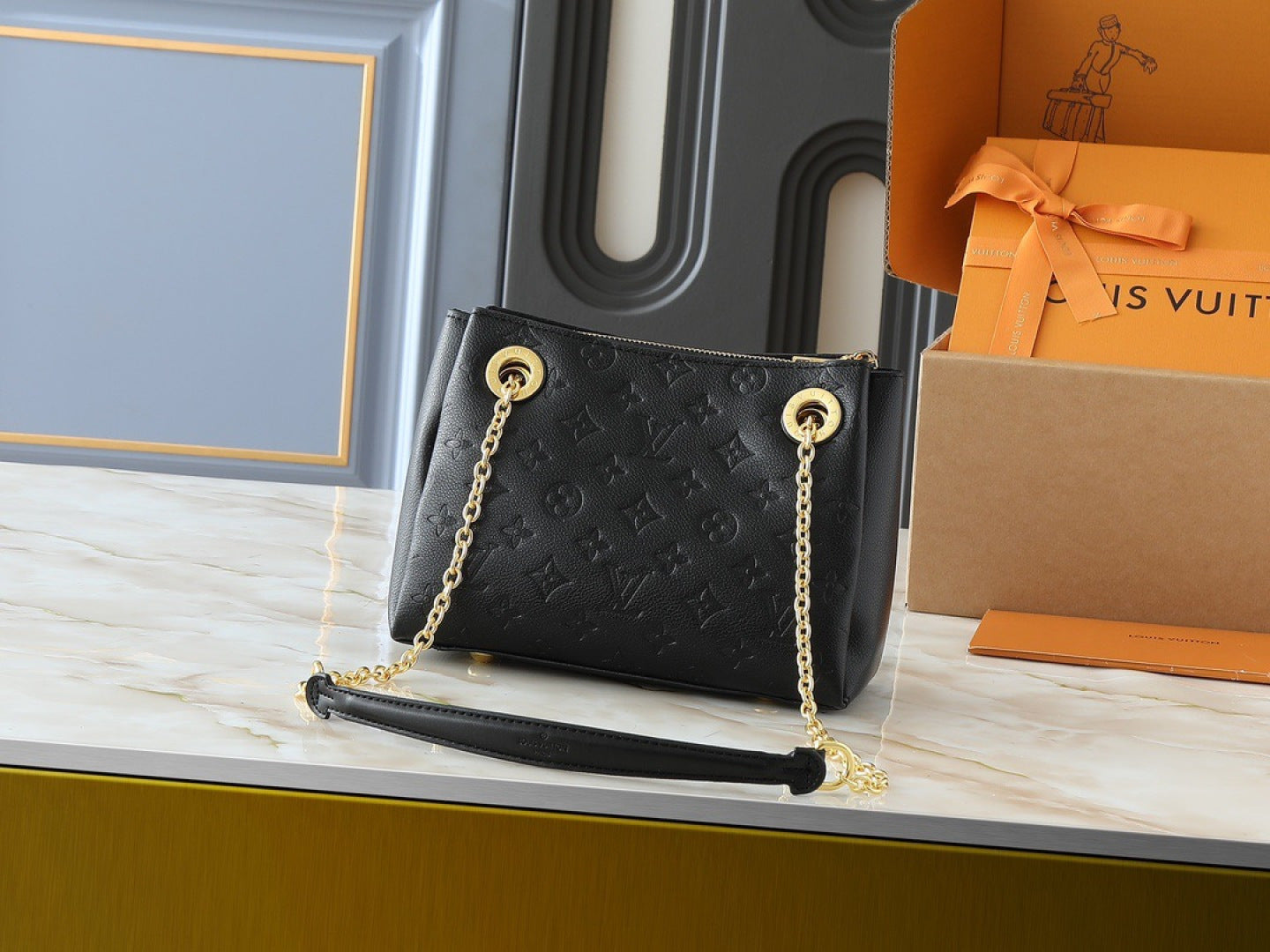 B1P36E75 Popular leather bag