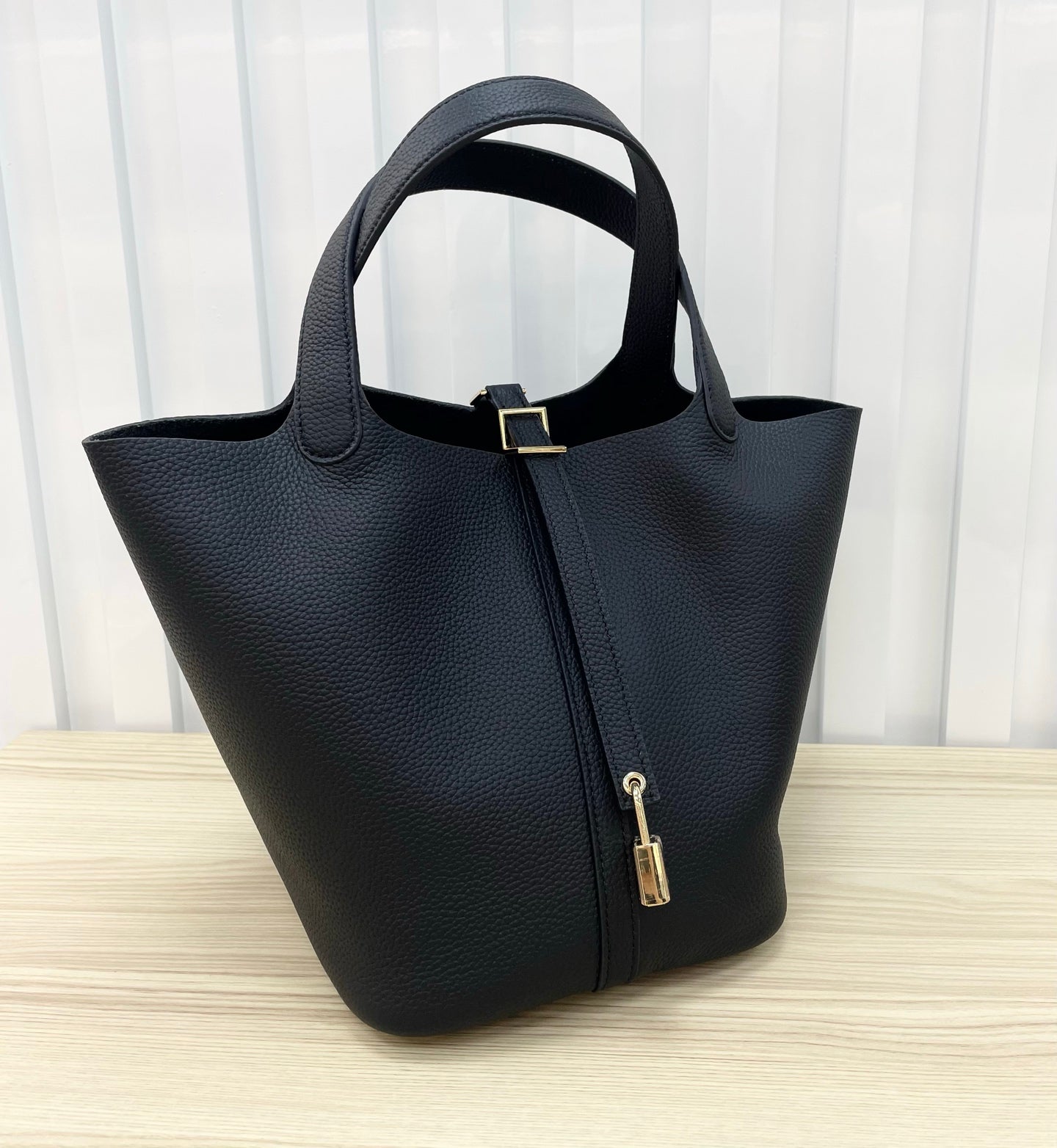 B1R15H5 Popular   leather bag