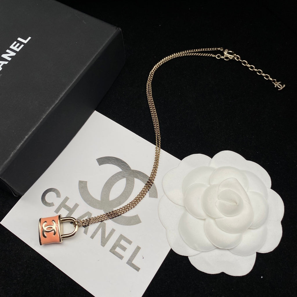 X1Q85C103X Popular Necklace