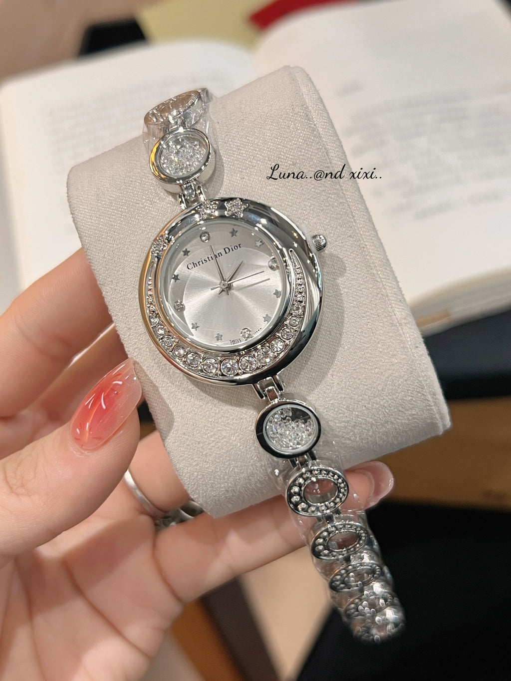 L1R46D117 Popular watches