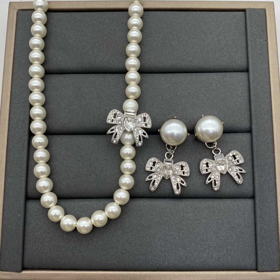 X1Q85A436X Popular Necklaces. Earrings
