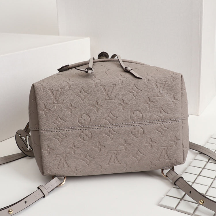 B1X71E065 Popular  leather bag 