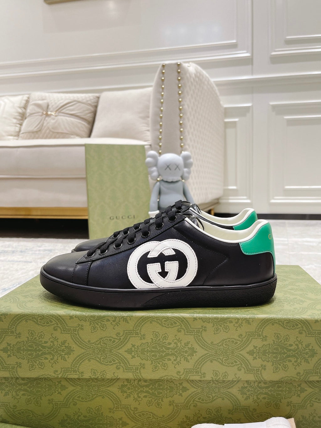 Z2Q105B209 Popular high-quality Shoes
