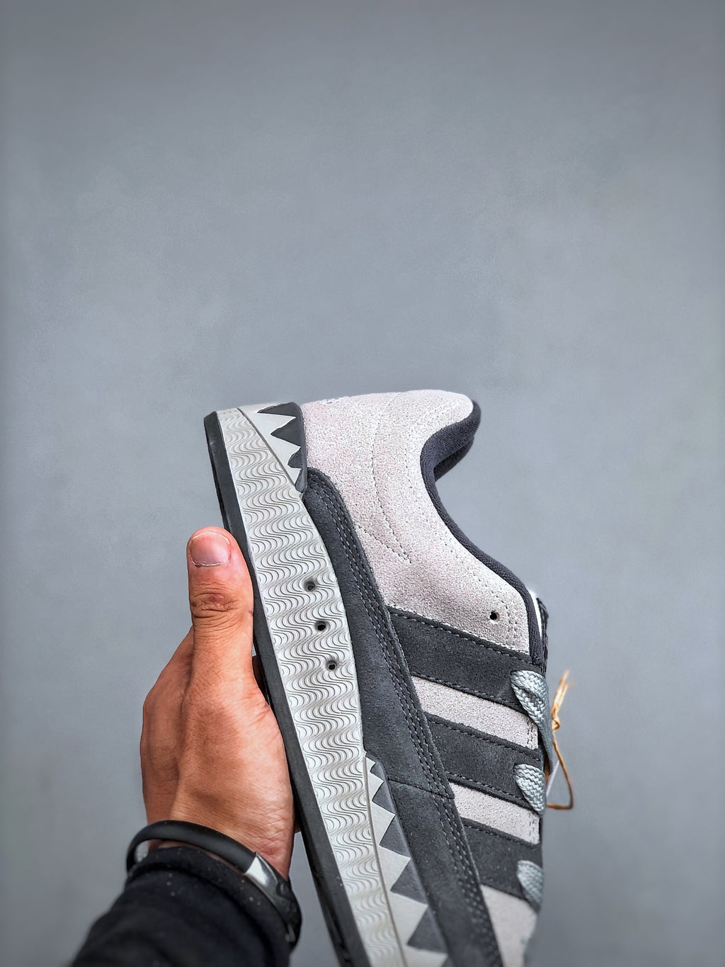 Z4Q95A83 Popular Shoes