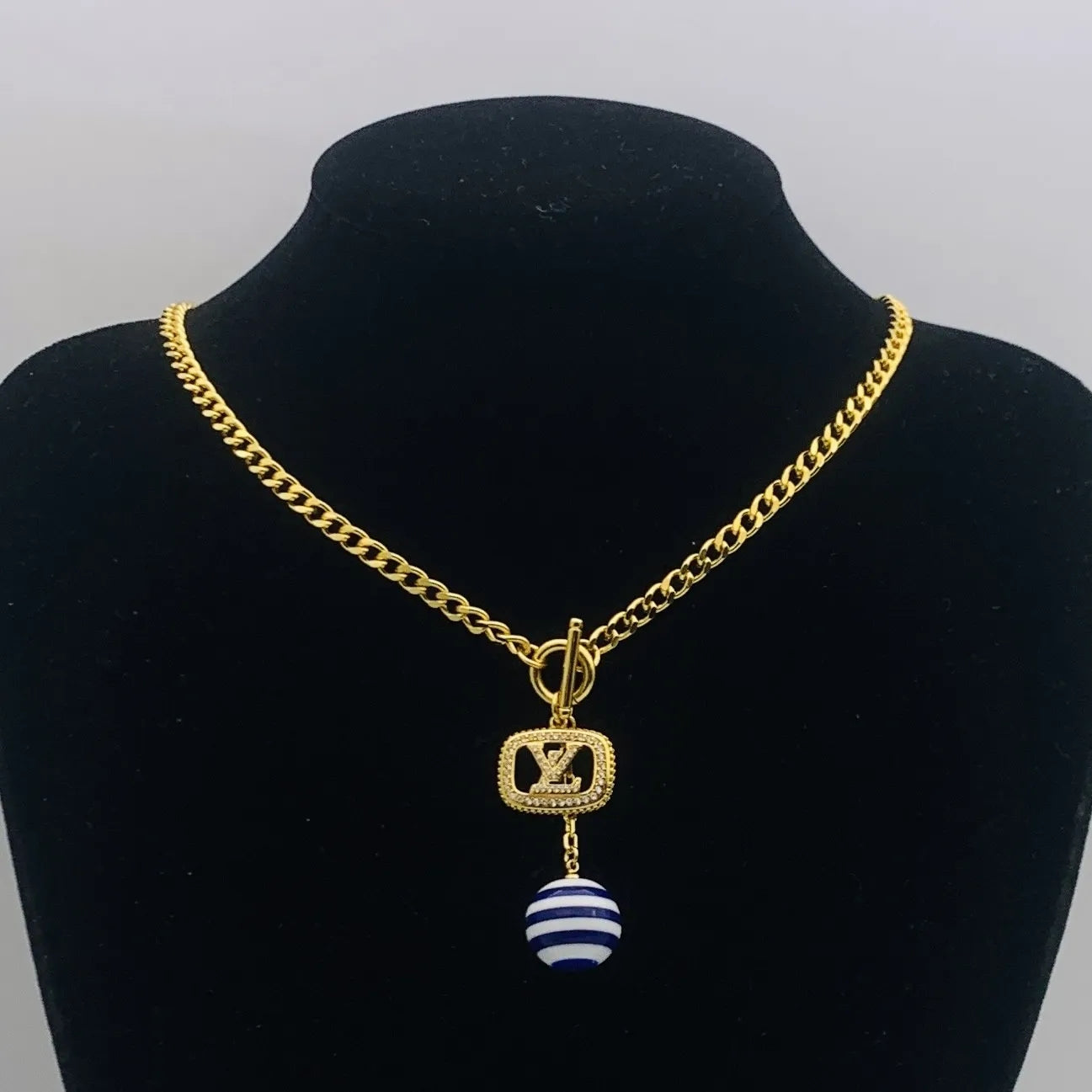X1Q85E2X Popular Necklace