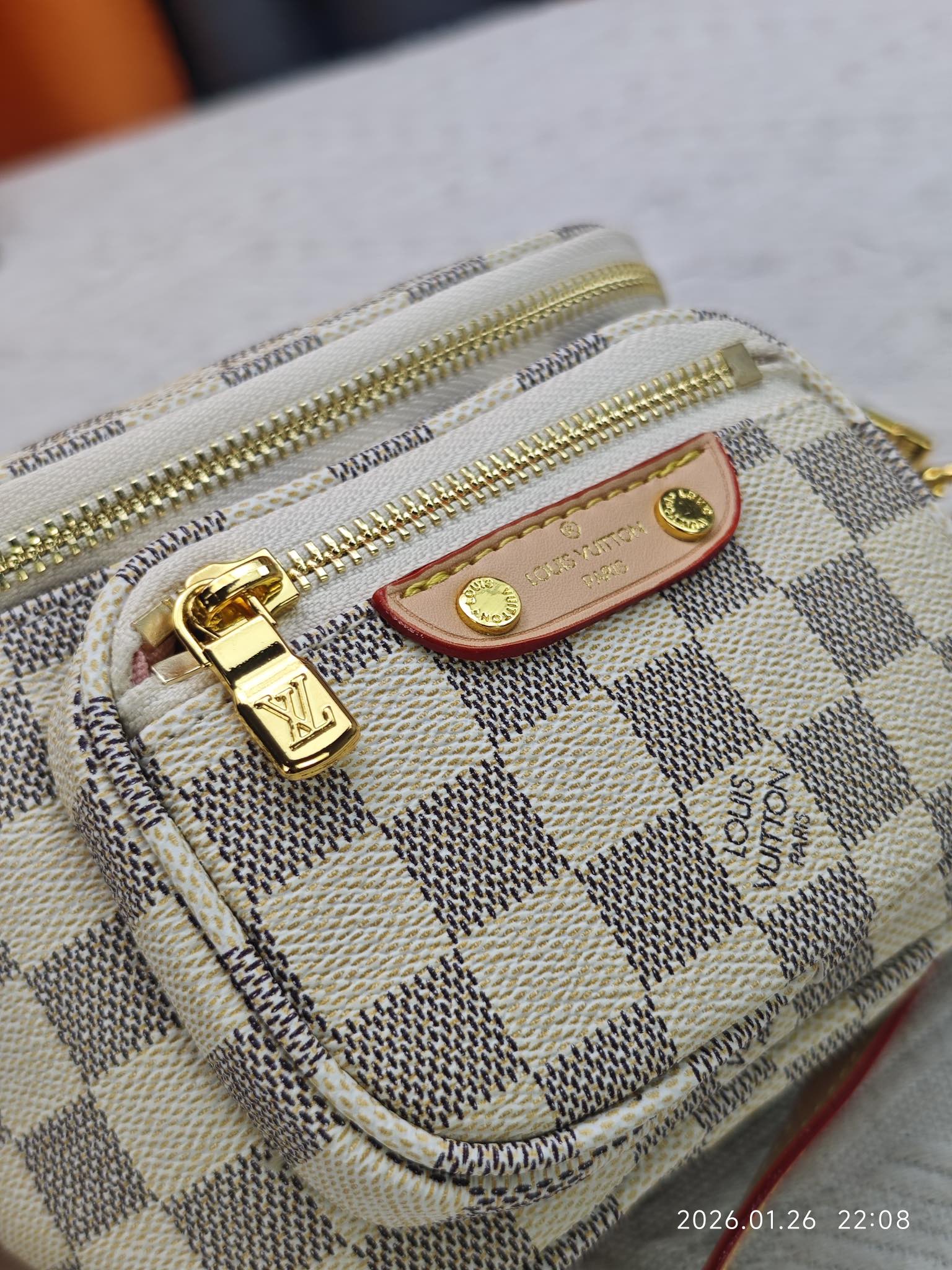 B1P46E74 Popular  bag