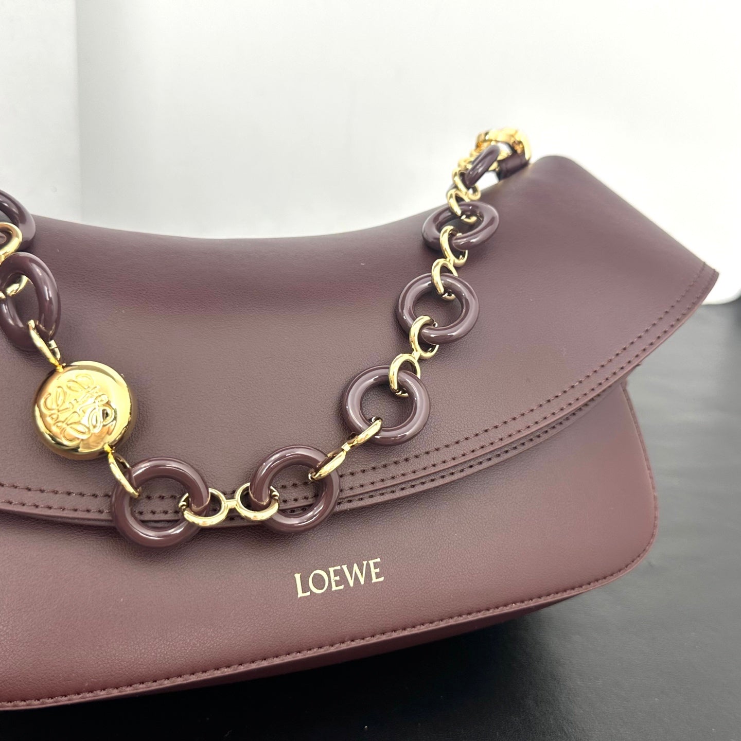 B1R66A10 Popular leather bag