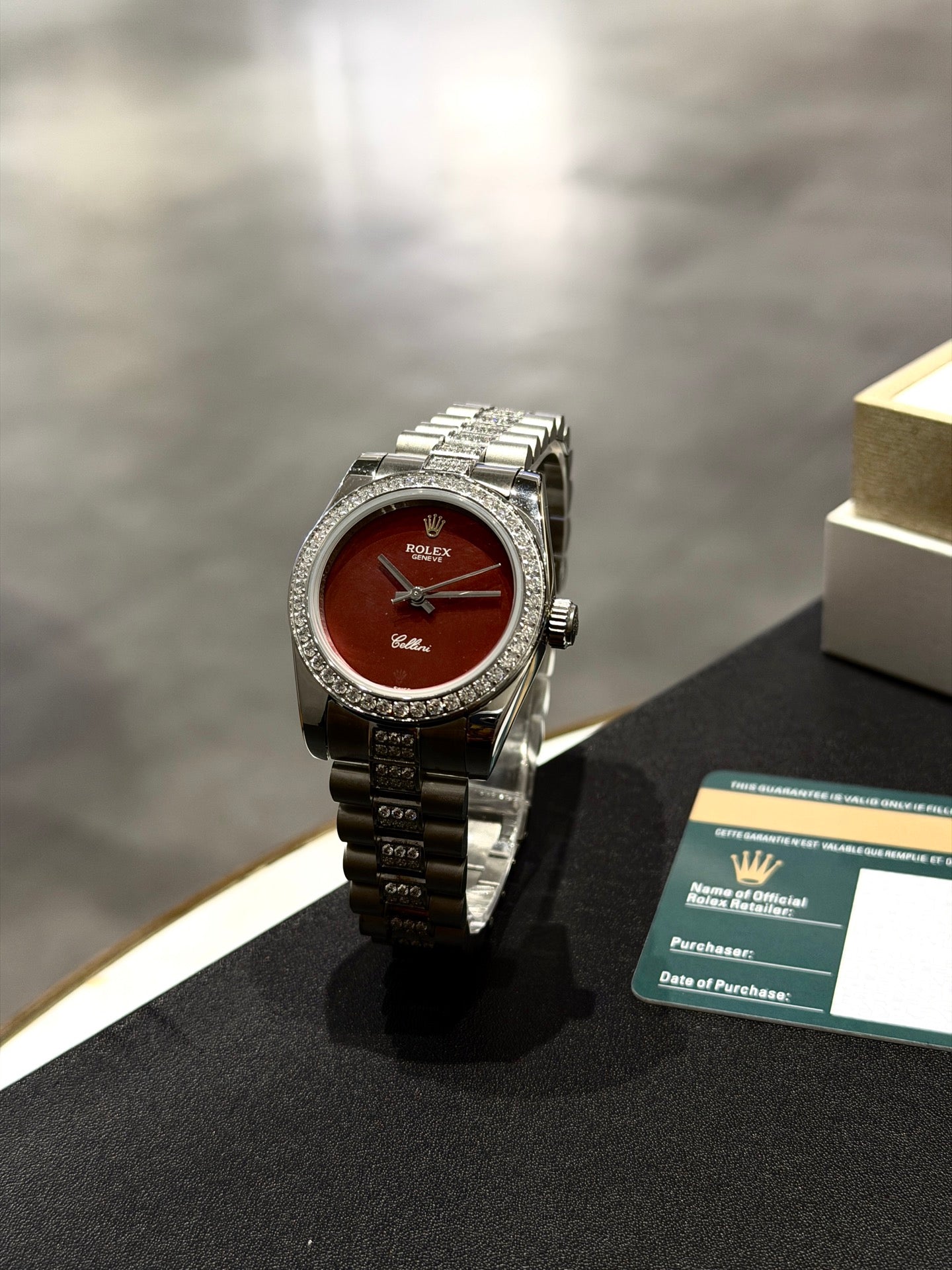 L1R36L24 Popular Watches