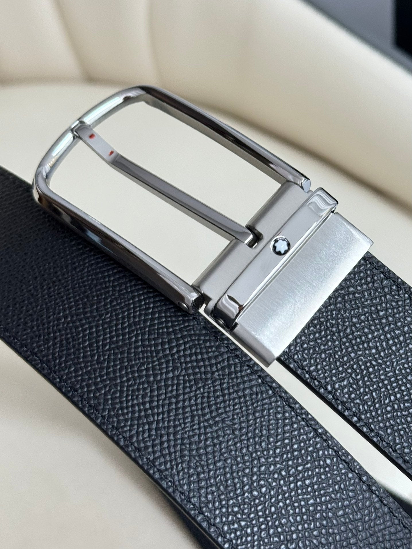 P1R55A235 Popular   High quality belt With full package