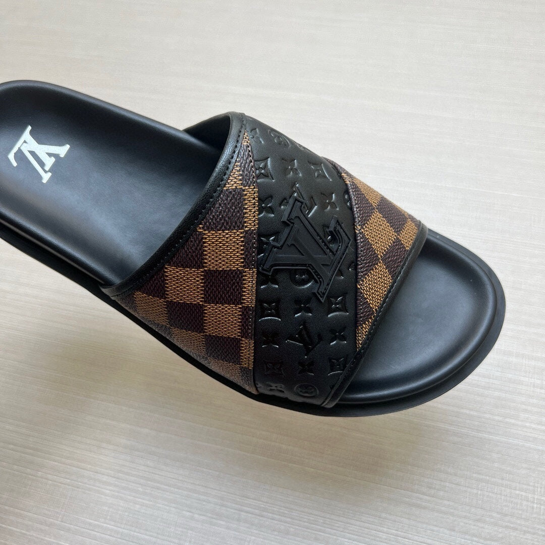 Z5WE249 Popular Slippers