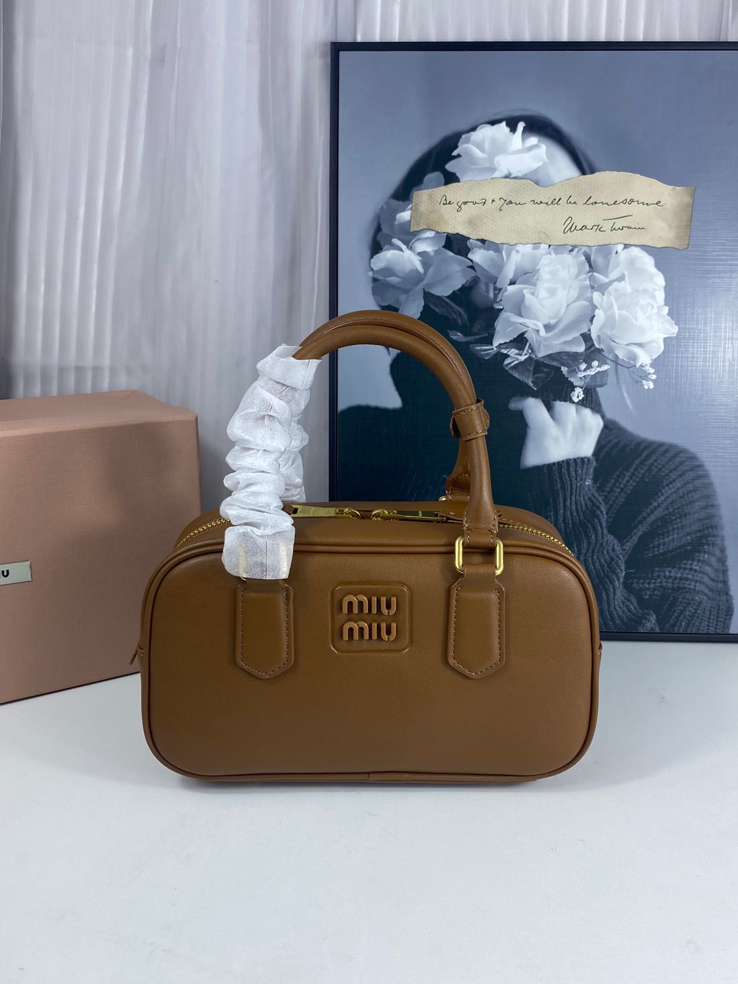 B1R15A131 Popular leather bag