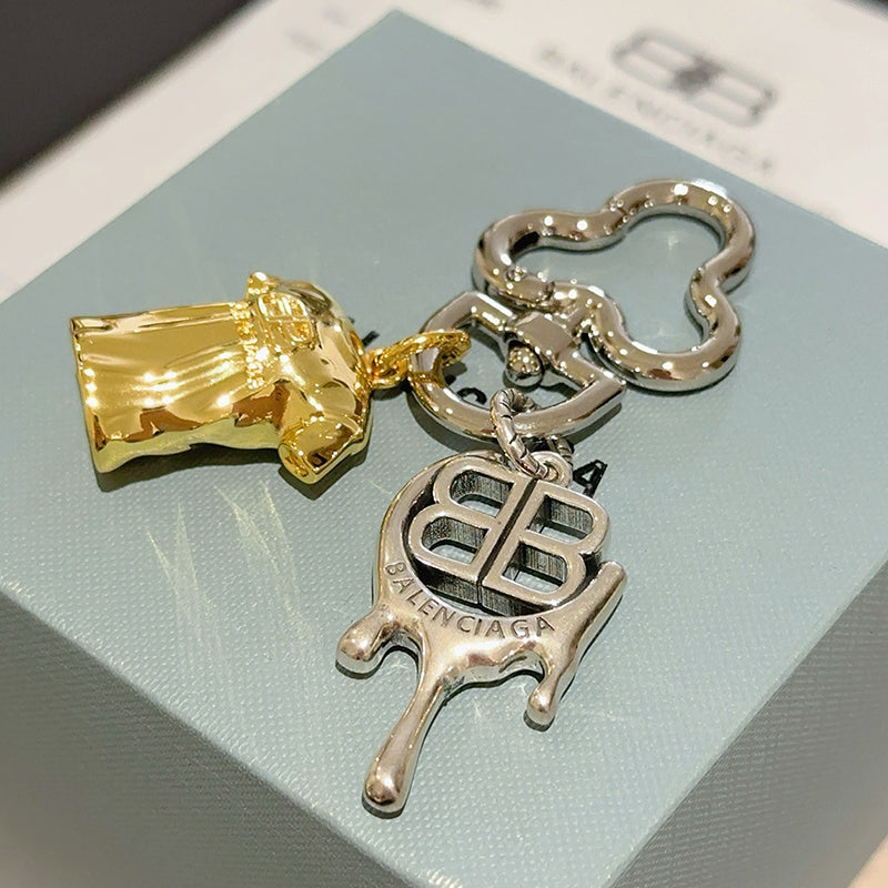 A1Z105J74   Popular bag 's charms accessories