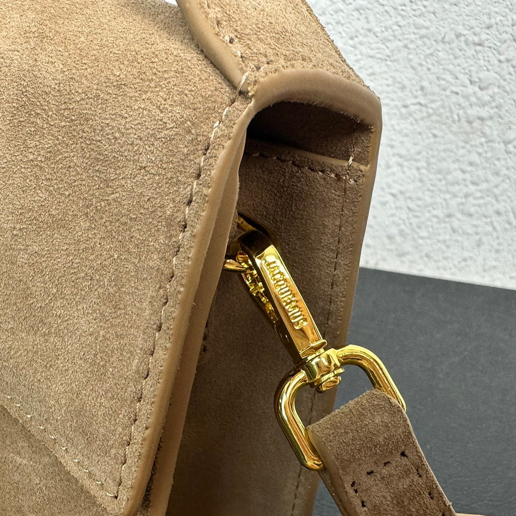 B1P46A137 Popular  bags