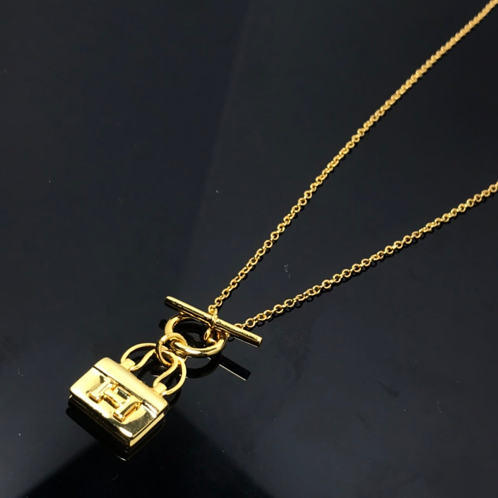 X1Q85H320X Popular Necklaces