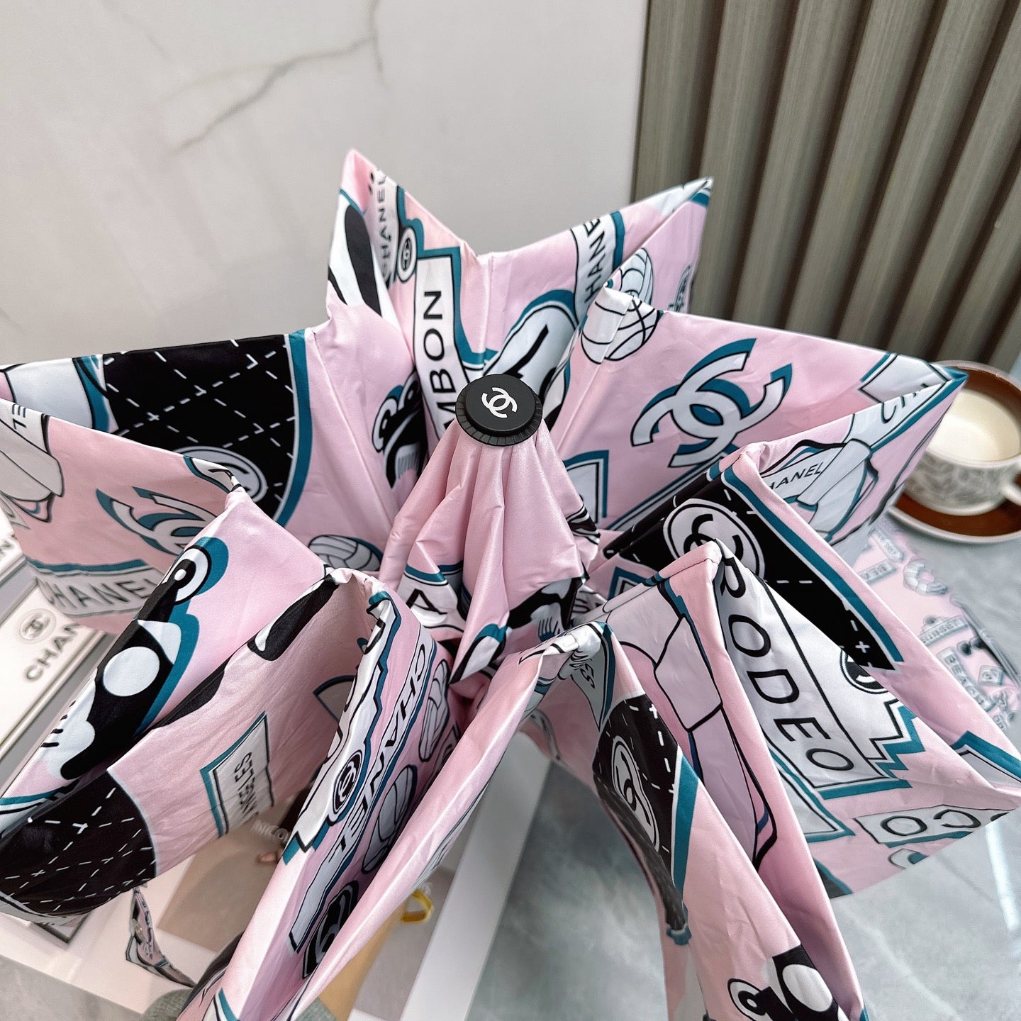 J1R85C89 Popular UV resistant umbrella