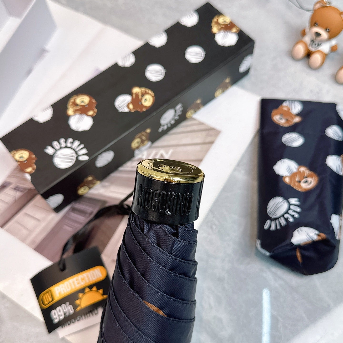 J1R85A35 Popular UV resistant umbrella