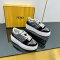 Z2Q105F418 Popular high-quality Shoes