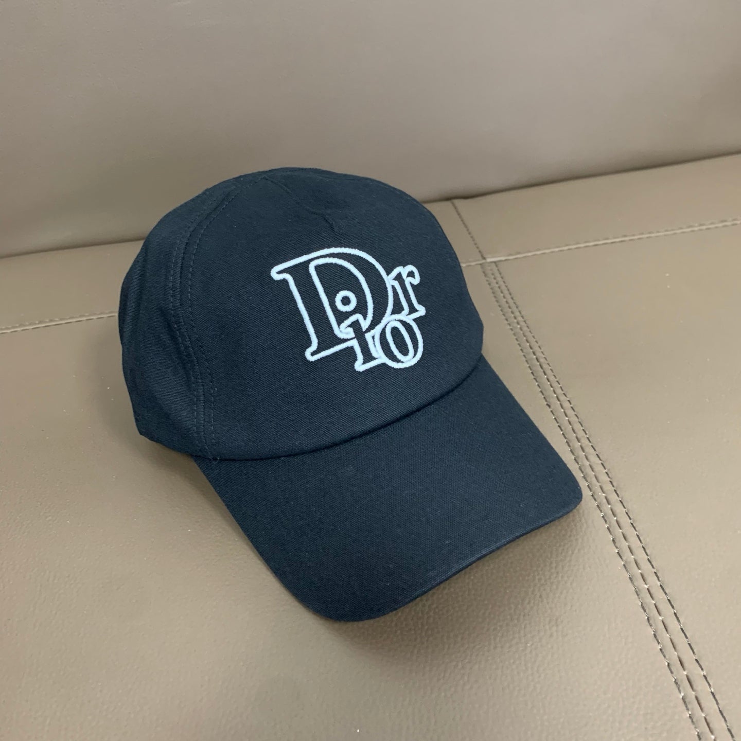 M1Q85D74 Popular  hats