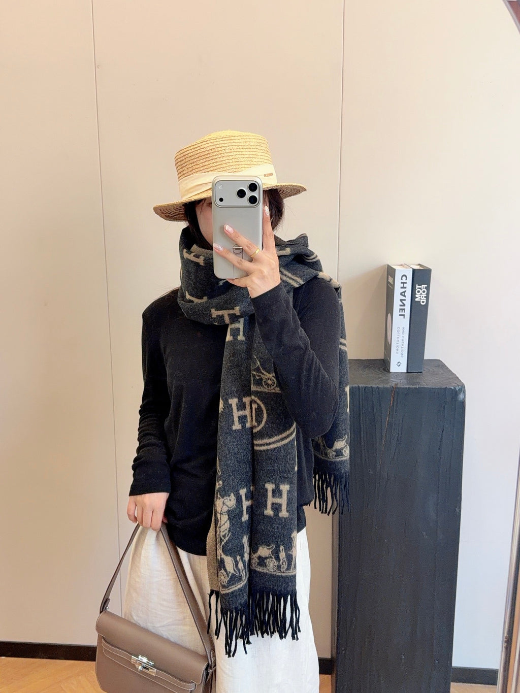 W1R86H23 Popular Winter Scarves